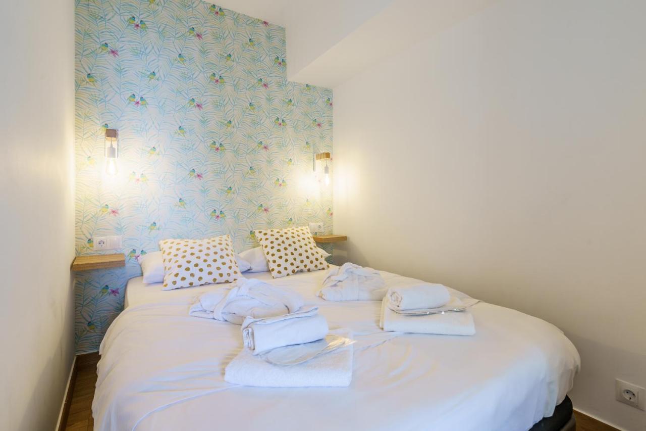 Amazing Views Beachfront Apartment With Swimming Pool Benalmádena Eksteriør billede