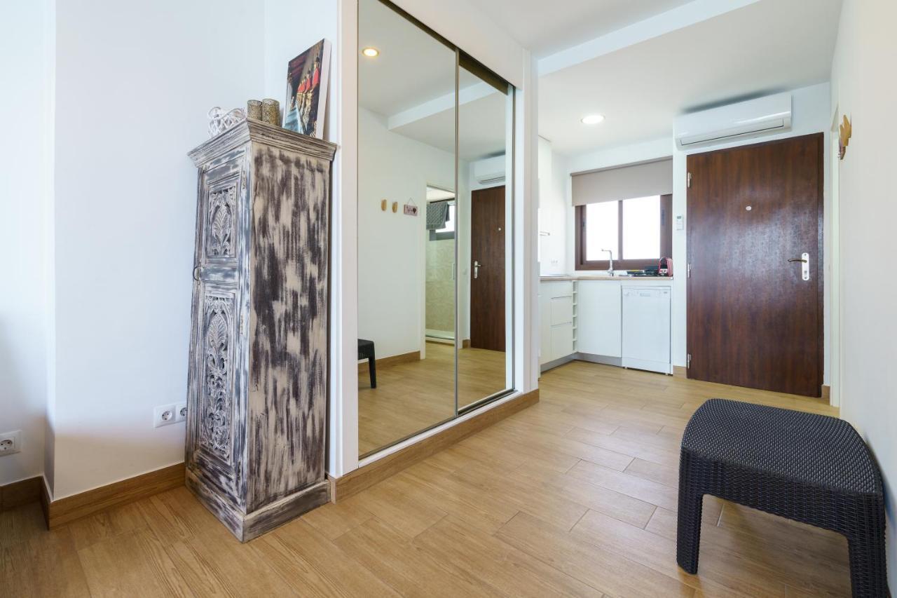 Amazing Views Beachfront Apartment With Swimming Pool Benalmádena Eksteriør billede